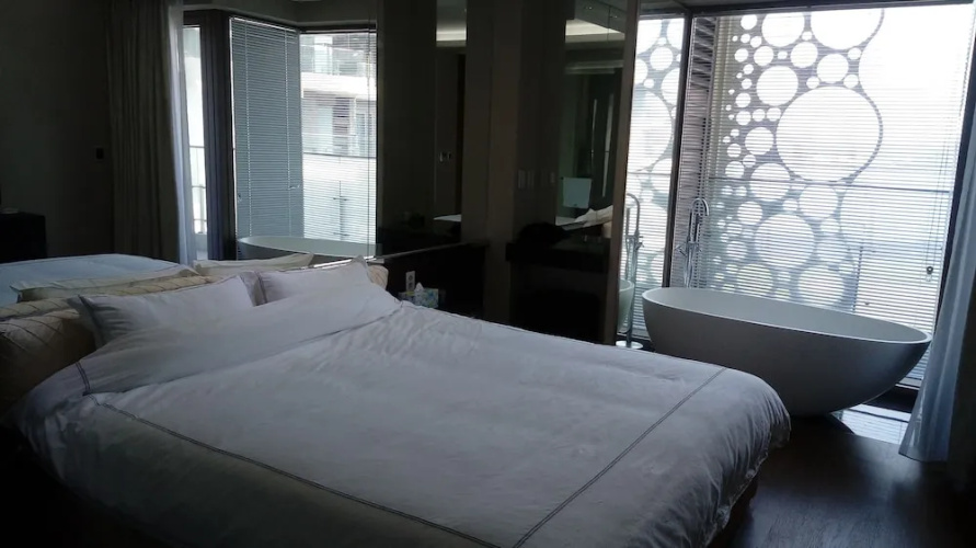 Seopjikoji Ocean Condo