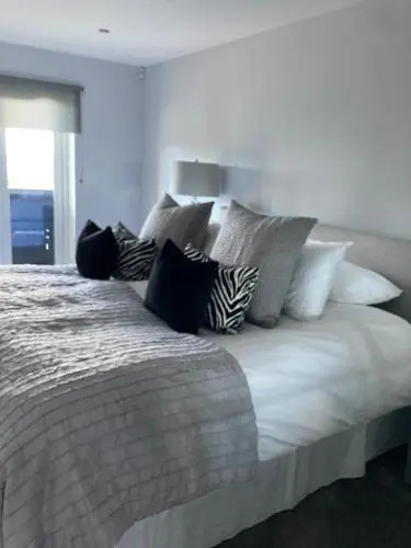 Shorthorn Apartment