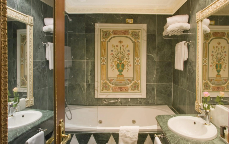 Grand Hotel Des Iles Borromees And Spa photo 10