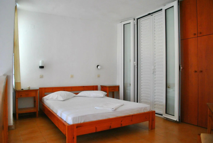 Ariadni Apartments