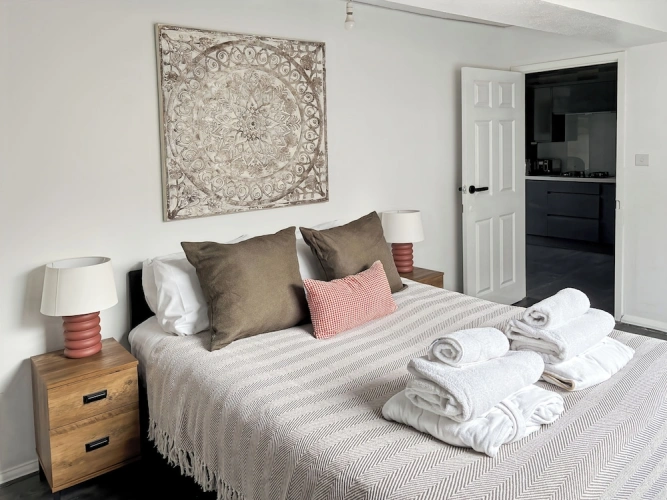 1 Bedroom Cottage with garden view