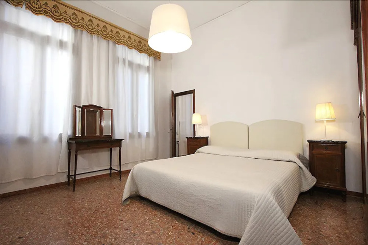 City Apartments - Malibran