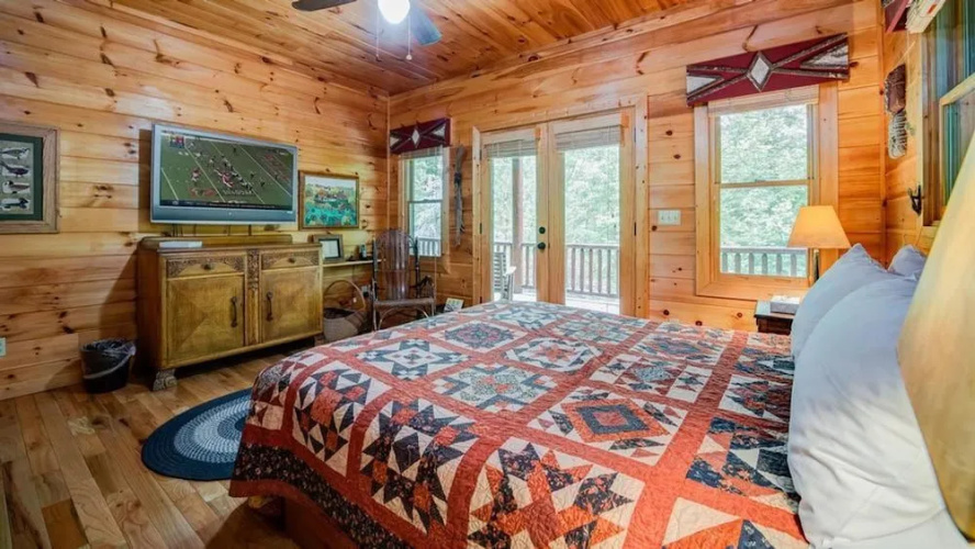 Bear Branches by Escape to Blue Ridge