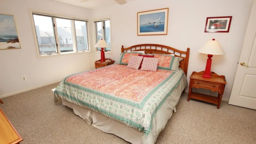 Gray Kat - 4 Br Home