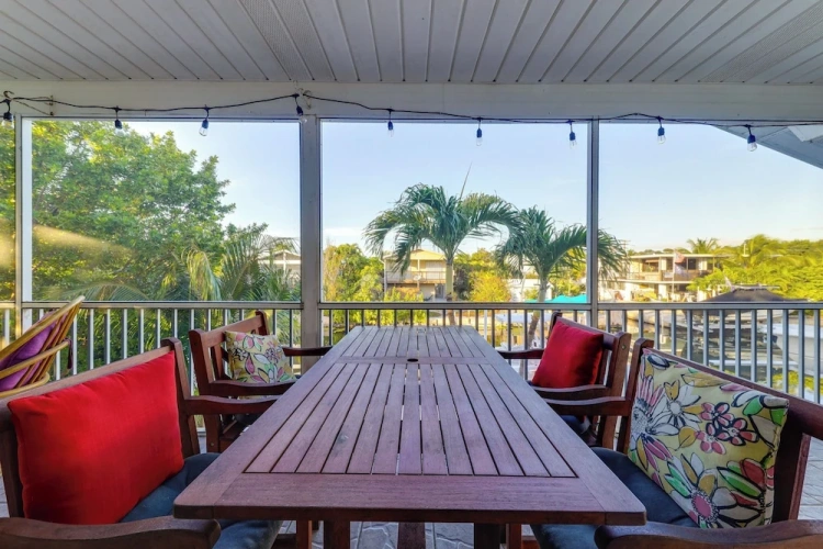 2 Bedrooms Cottage with balcony