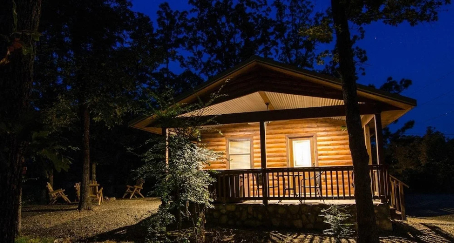 Sunsettin cabin