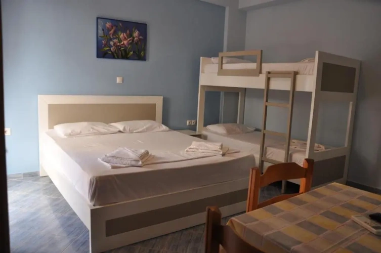Standard Quadruple room