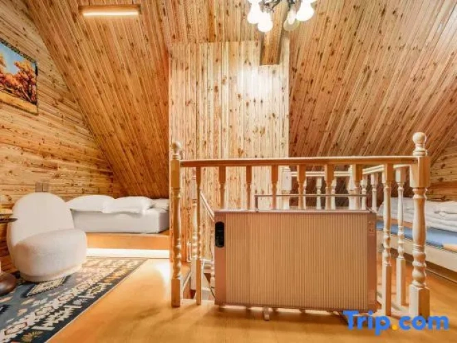 Deluxe Family room