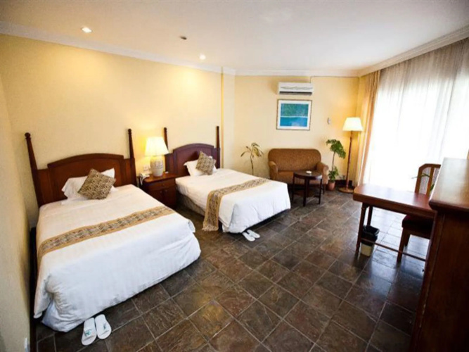 Palm Beach Resort & Spa
