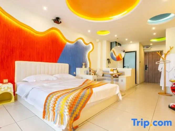 Standard Double room with city view
