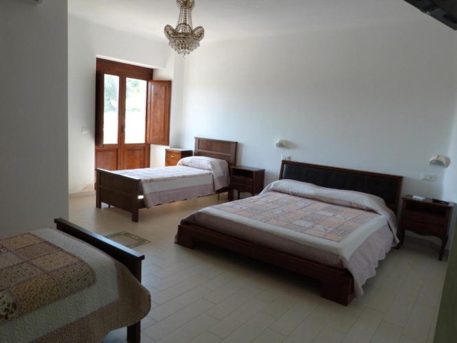 Standard Quadruple room with mountain view