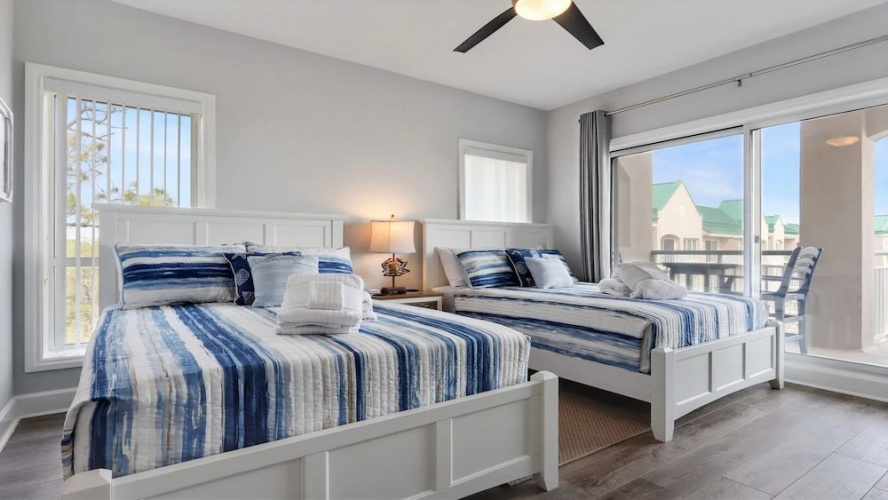 3506 Windsor 2 Bedroom Condo