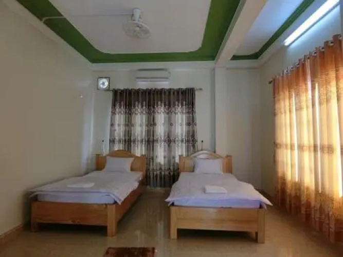 Phoudy 2 Guesthouse