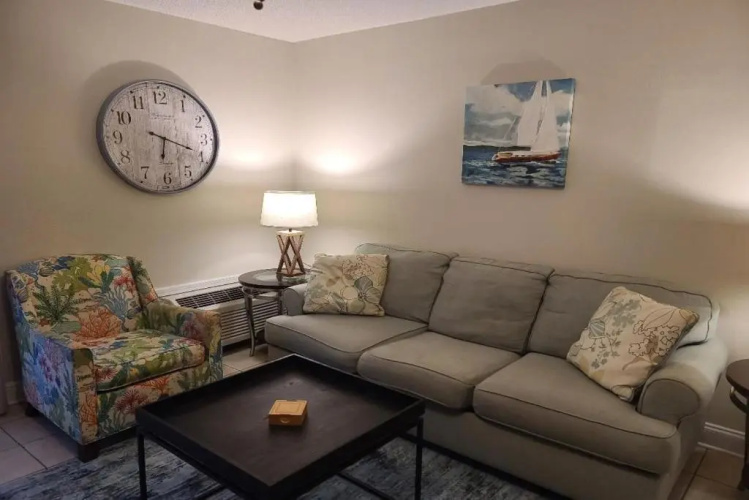 Cozy Condo Just Steps To The Beach, Unit 2 - Sleeps 4
