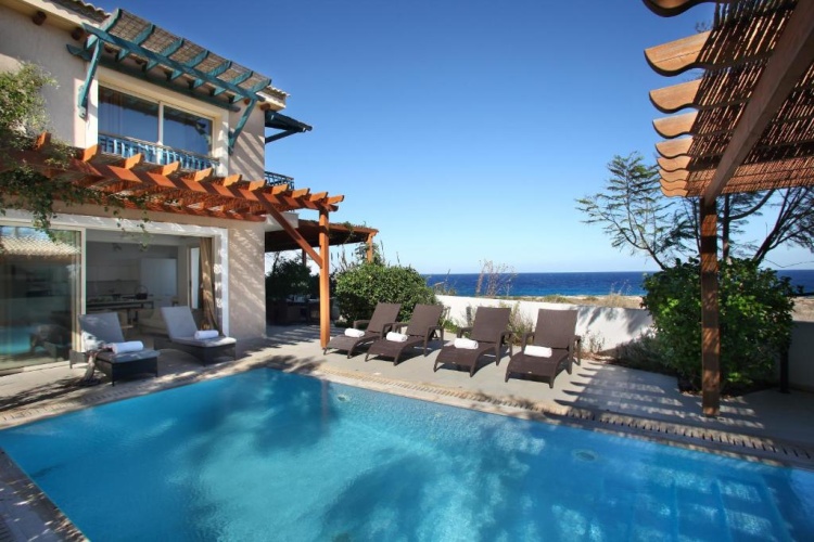 Villa with sea view
