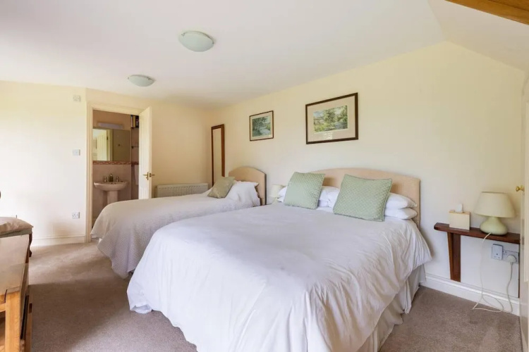 Dove Lodge in Painswick