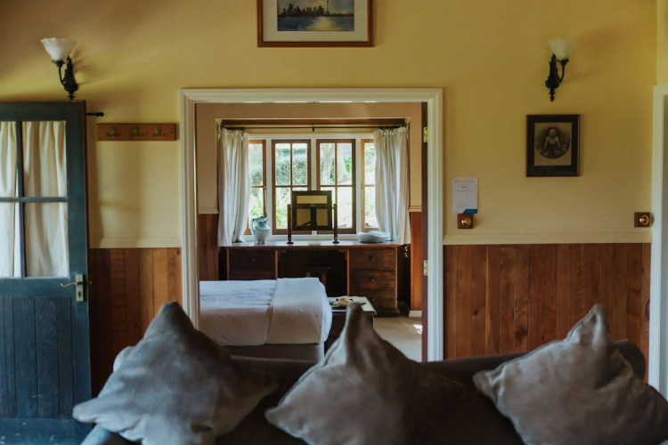 Vineyard Cottages