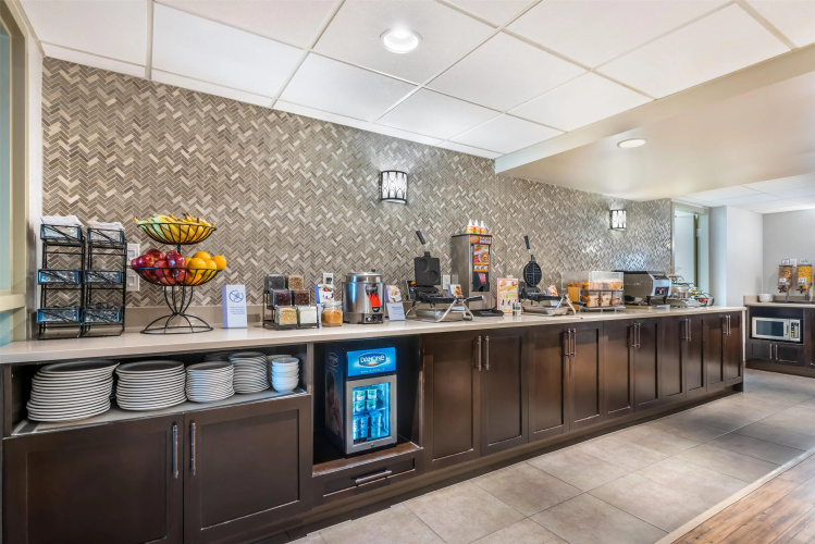 Best Western Plus Calgary Centre Inn photo 33
