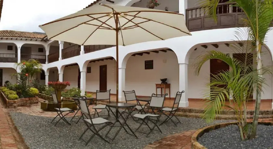 Hotel Arcadia Colonial