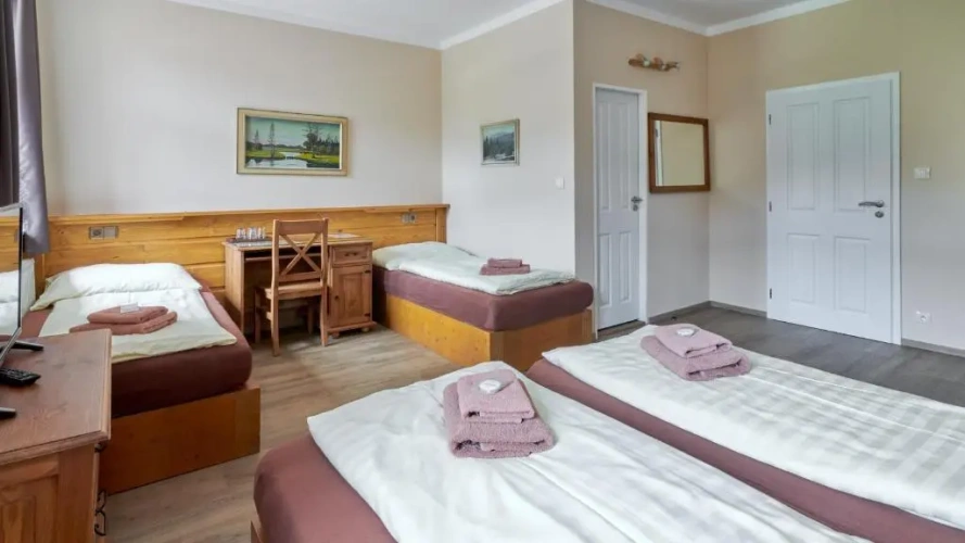 Standard Quadruple room