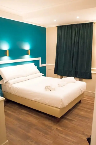 Economy room