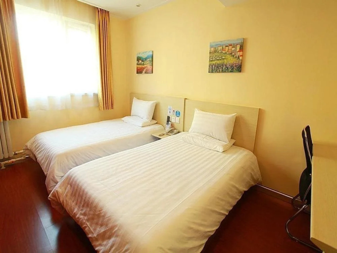 Hanting Express Shenyang Zhanxi