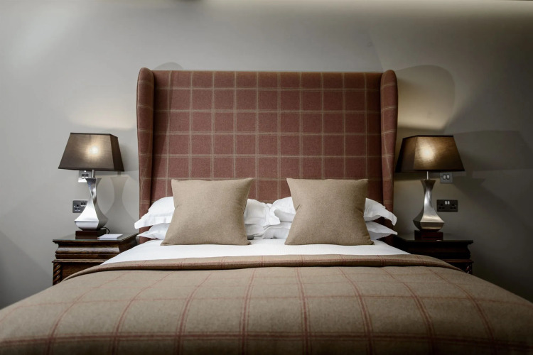 The RaeburnOver view