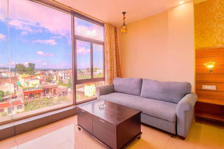 The Glory Hotel