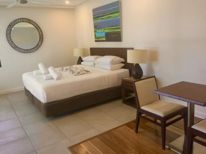 Luxury Double Suite with balcony and with bay view
