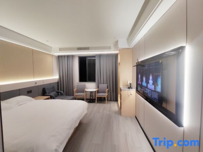 Deluxe Double Suite