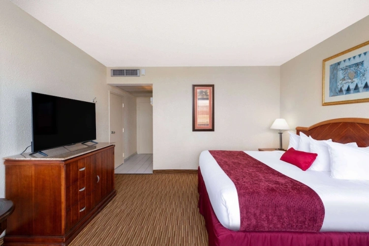 Double room with courtyard view
