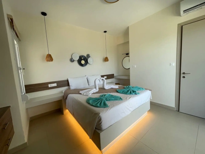 Deluxe Double Suite