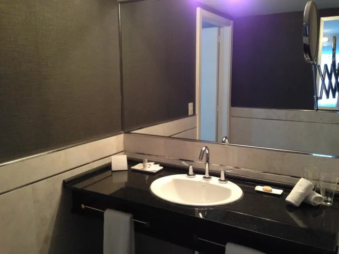 Diplomatic Hotel photo 12