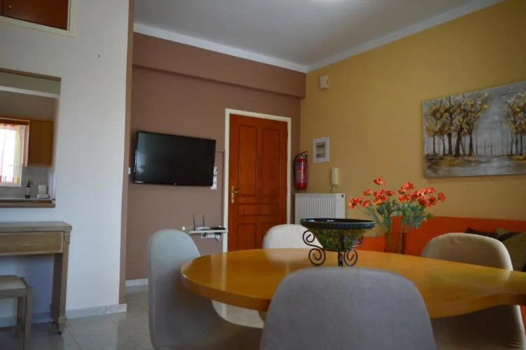 Roula's Apartment 1