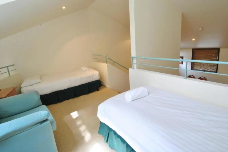 2 Bedrooms Apartment