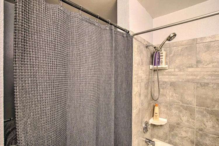2 Bedrooms Cottage