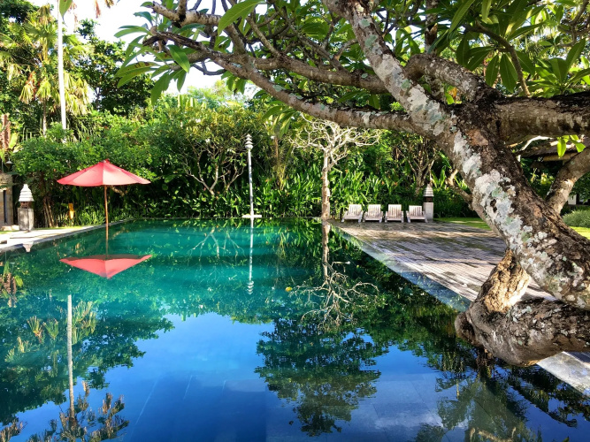 Ombak Luwung Beachfront Estate