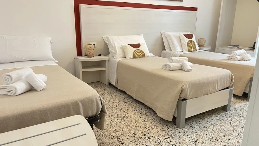 Standard Quadruple room
