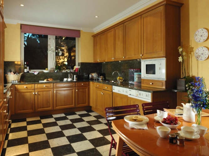 Cheval Thorney Court photo 31