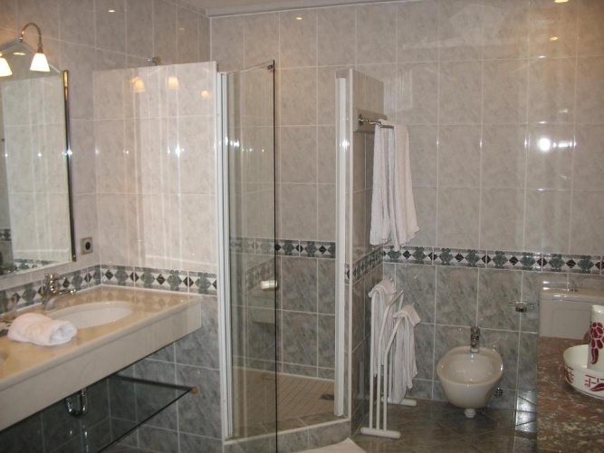 2 Bedrooms Suite