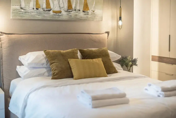 Marina Zeas Comfy Apartment