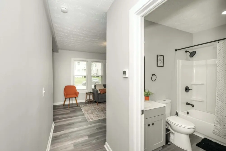 Modern Cincy Home - For 6