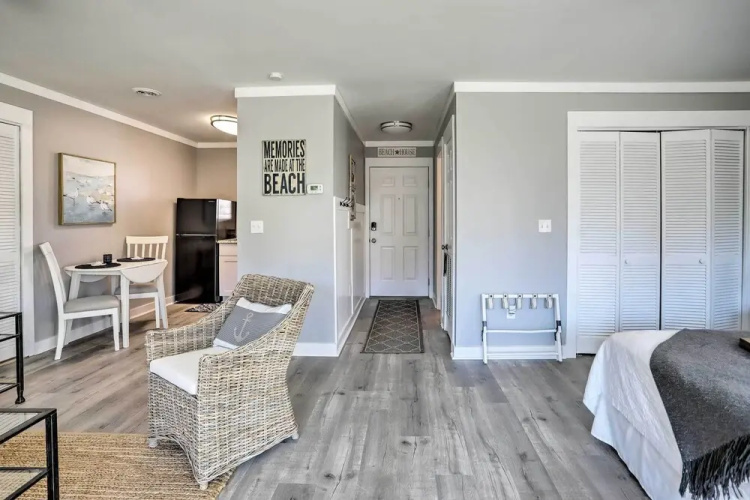 Walk to Surfside Beach: Studio w/ Covered Balcony