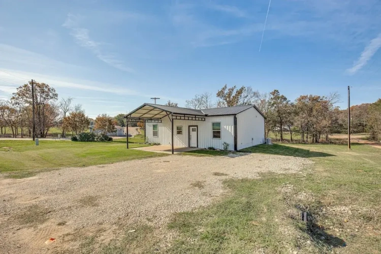 2 Bedrooms Cottage