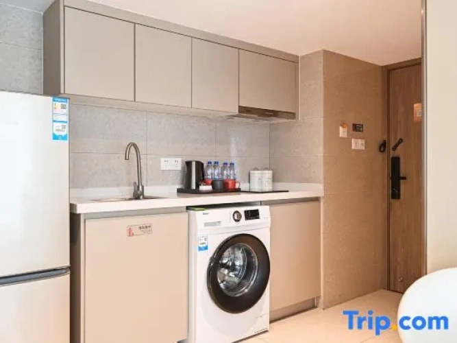 2 Bedrooms Duplex Suite with city view