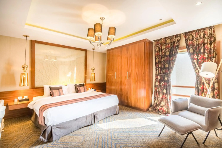 Grand Plaza Hotel - Takhasosi Riyadh