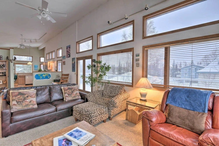 3 Bedrooms Cottage
