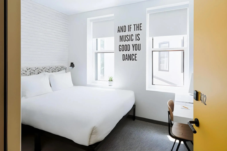 Hotel Hive