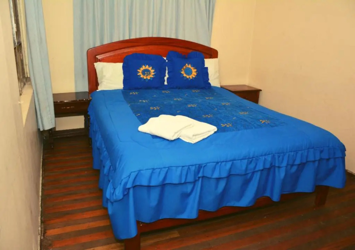 Hostal plaza by Elvita