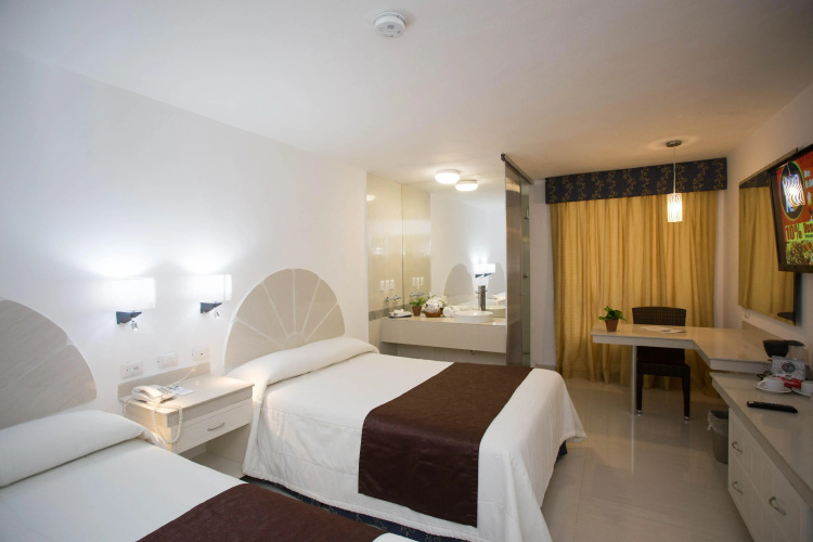 Hotel Plaza Caribe